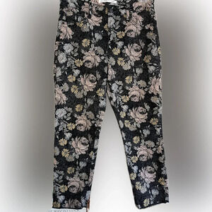 NWOT Celebrity Pink Juniors' Hi-Rise Mom Jeans Floral Pattern Denim Raw …